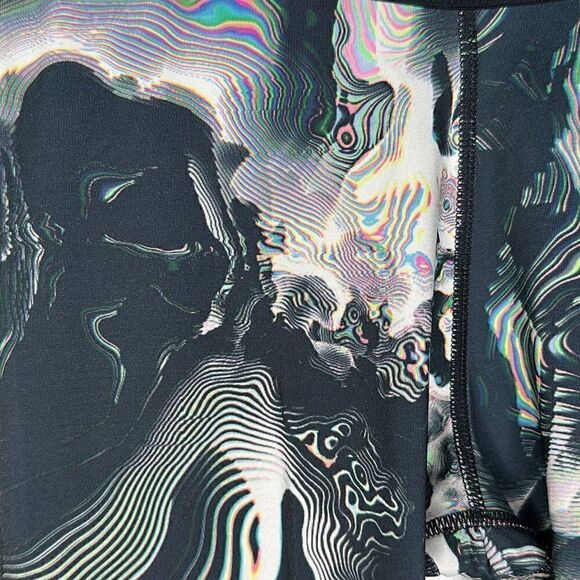 Nike Pro Dri-Fit Capri Leggings Black & White Coral
Print Medium - Picture 3 of 6